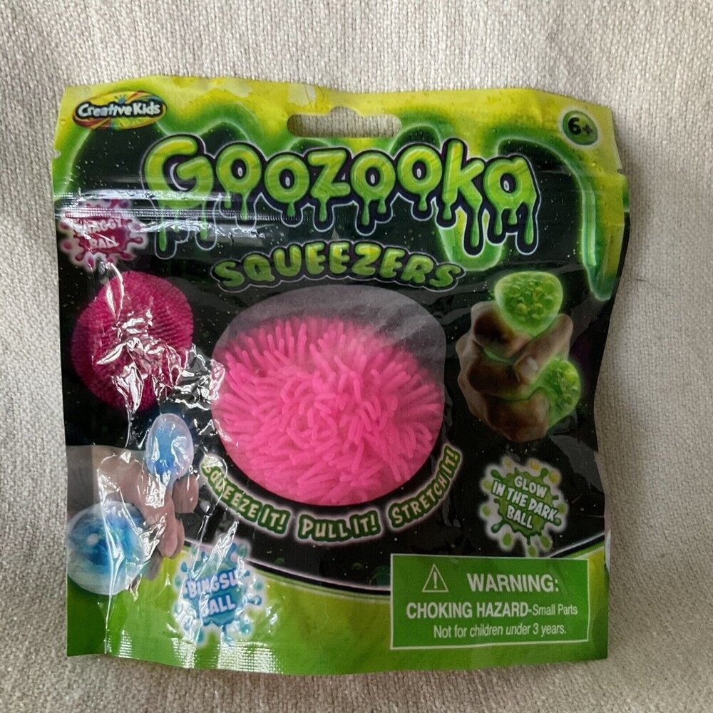 Goozooka Squeezers Shaggy Ball Pink Creative Kids Squeeze Pull Stretch It NEW